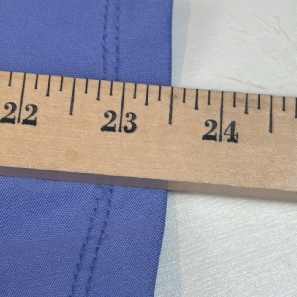 Bermuda Sands Shirt Womens Small Lavender Activewear - Picture 6 of 8